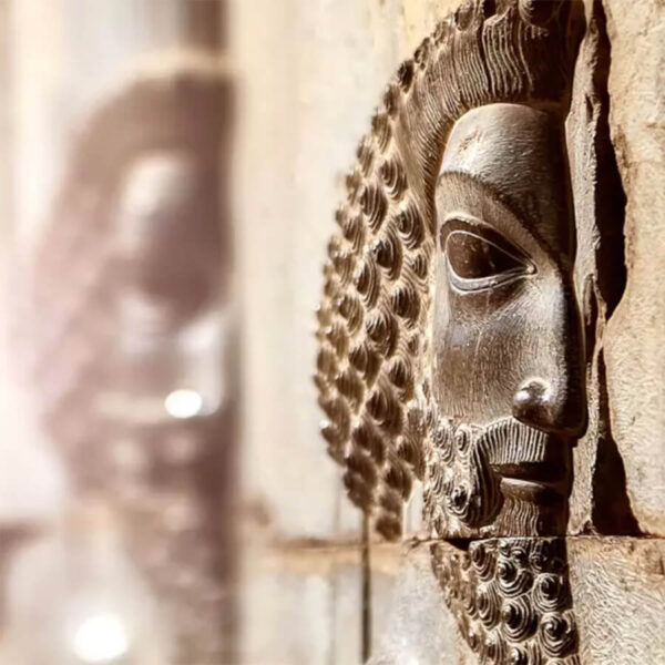 Persepolis tour leaveabode