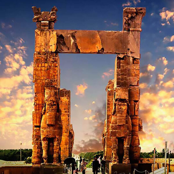 Persepolis & Necropolis Half Day Tour